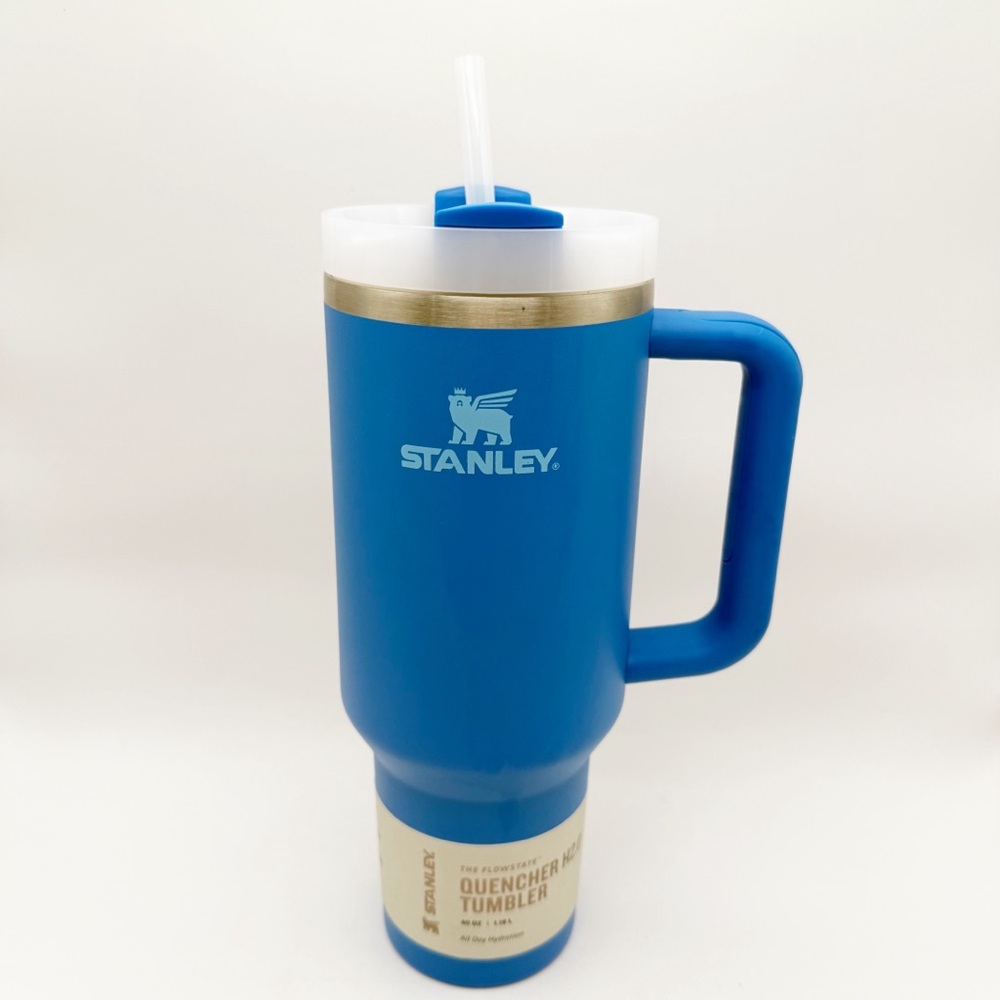 New Stanley 40 oz Blue Quencher H2O Insulated Tumbler w/ Handle & Straw Azure